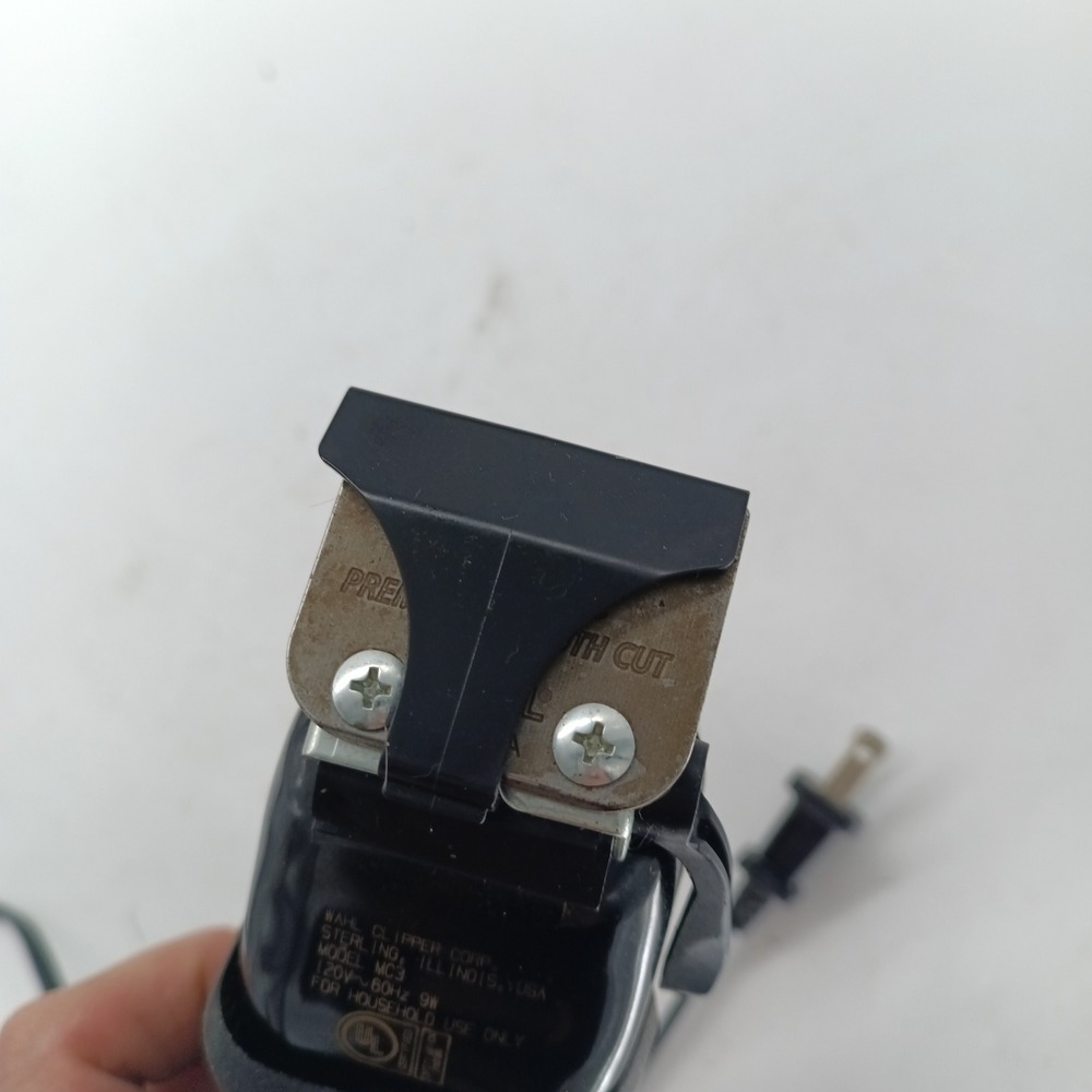 Wahl Extreme Grip Corded Hair Clipper Model MC3 Black Yellow b6 - Picture 3 of 5